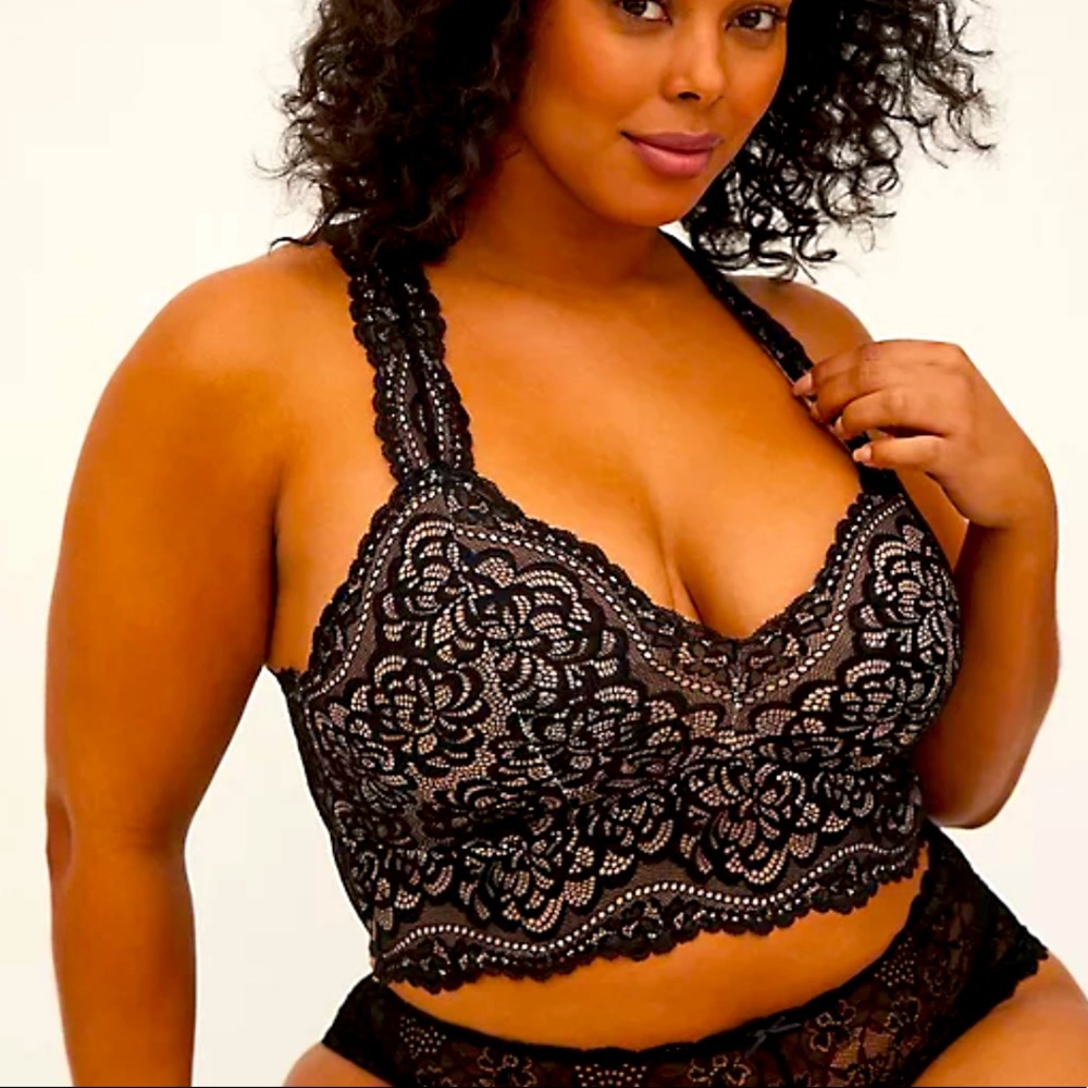 Torrid New No tags size 3 BLACK LACE RACERBACK BRALETTE